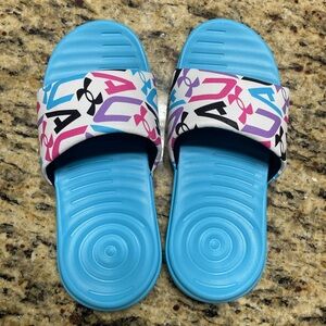 Girls Under Armour Graphic Slides, 13K